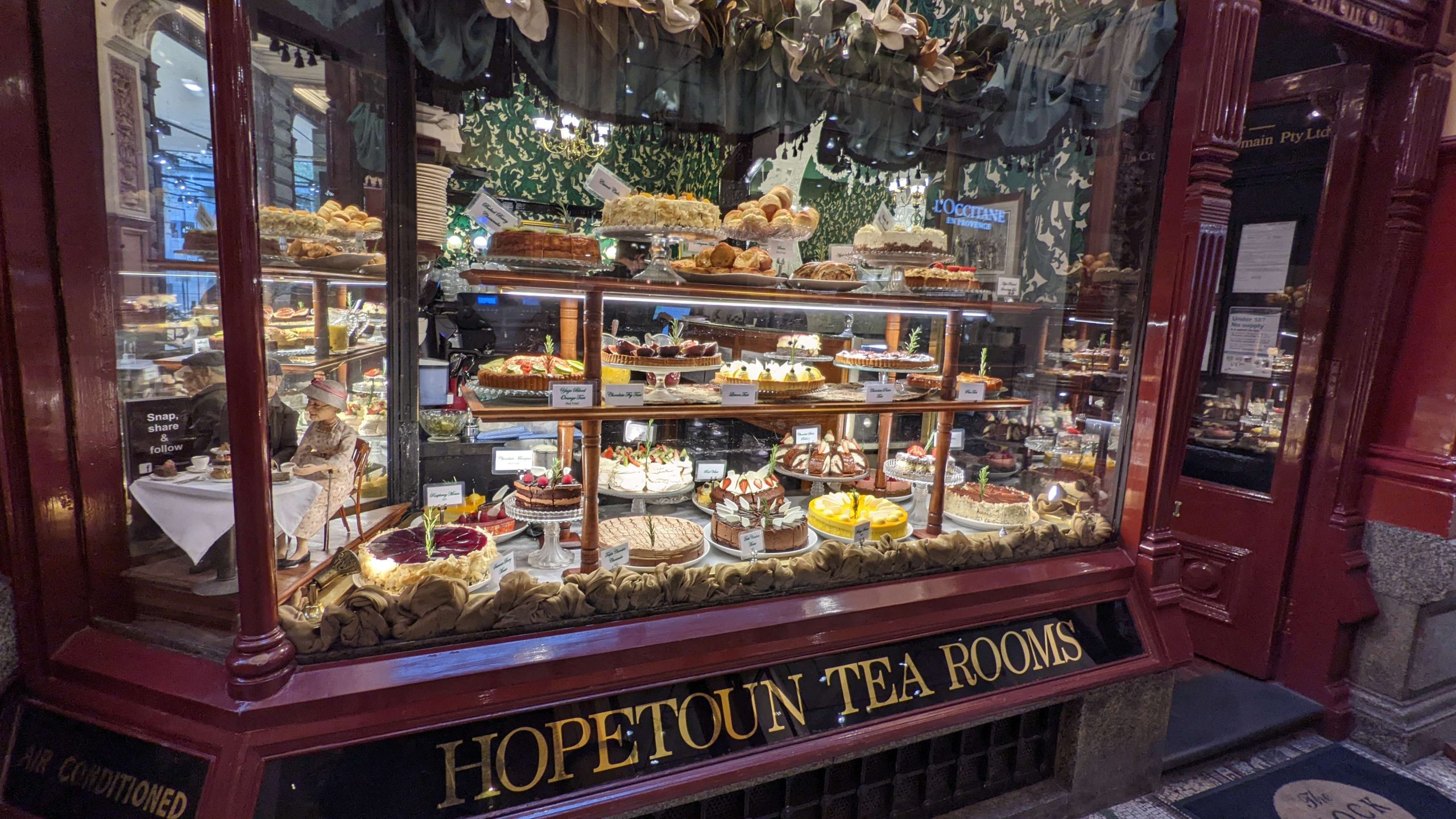 Melbourne's iconic Hopetoun Tea Rooms aka Tea Rooms 1892